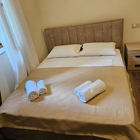 Bazaar Apartamento *