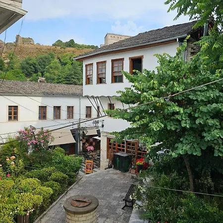 Bazaar Apartment